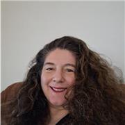 Deutsch als Zweitsprache für Kinder und Erwachsene.
Mir liegt die deutsche Sprache sehr und ich liebe es, mit ihr zu jonglieren.